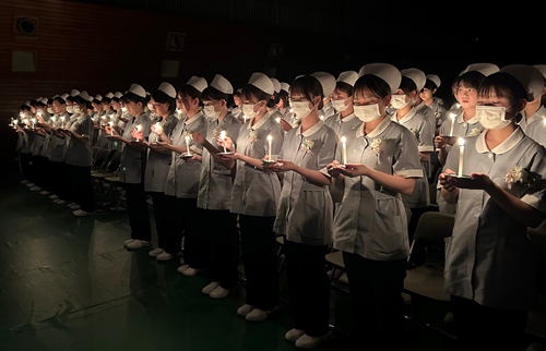 戴帽式　南多摩看護専門学校
